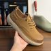 Men's Casual Shoes Top Grain Cowhide Breathable Foam Thick Sole Fashionable White Sneakers Spring 2026 Style_vogvips.com
