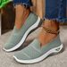 Women's Shoes One Pedal Old Beijing Cloth Shoes Middle-aged And Elderly Mother Shoes Flying Woven Breathable Casual Shoes_vogvips.com