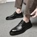 Euro Step 2025 Spring Men's Brogue British Casual Trendy Business Formal Youth Leather Shoes_vogvips.com
