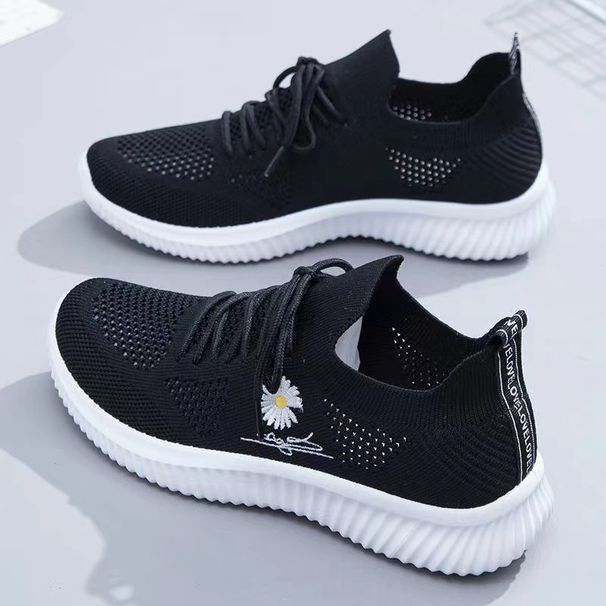 Spring/Summer Women's White Casual Flyknit Sneakers Breathable Soft Sole Comfortable Sports Shoes for Students_vogvips.com