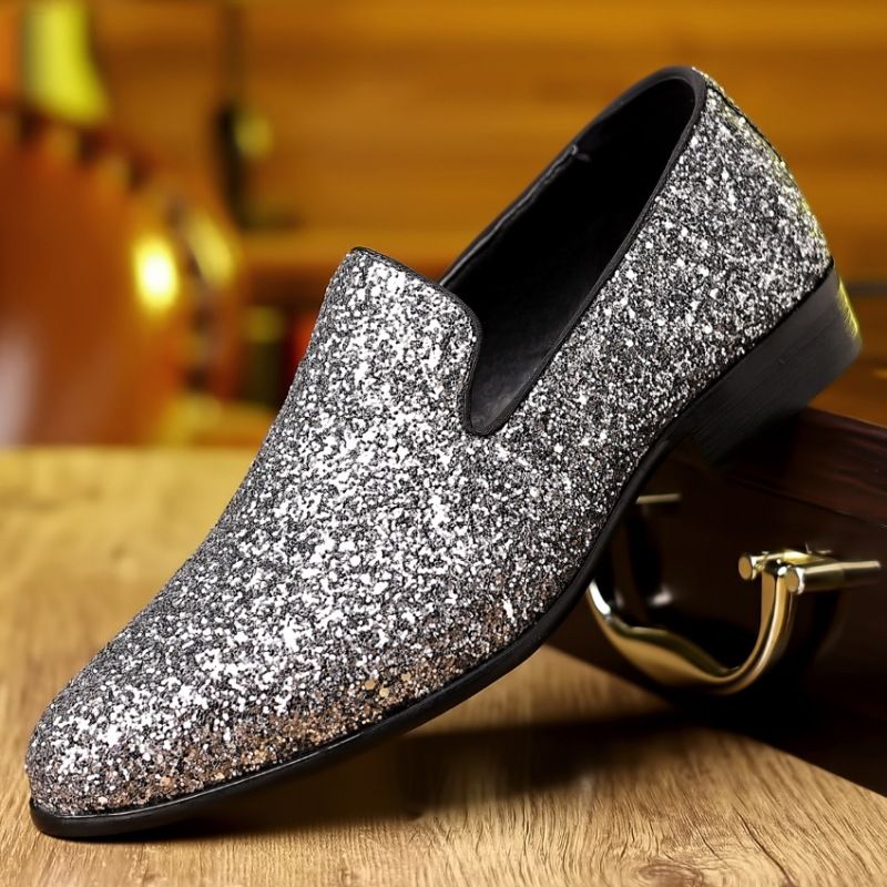 Large Men's Casual Korean Version Trendy And Personalized Bean Sequin Lefu Leather Shoes_vogvips.com