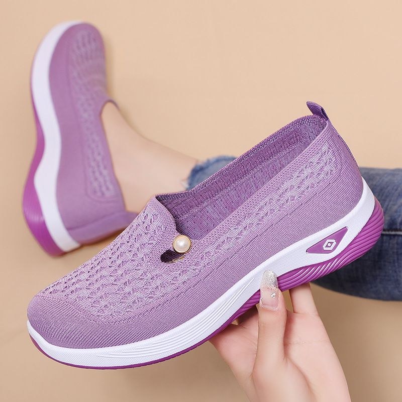 Women's Shallow Mouth Mother Shoes Fly-woven Breathable Single Shoes Soft-soled Feet Flat Shoes Middle-aged And Elderly Casual Shoes_vogvips.com