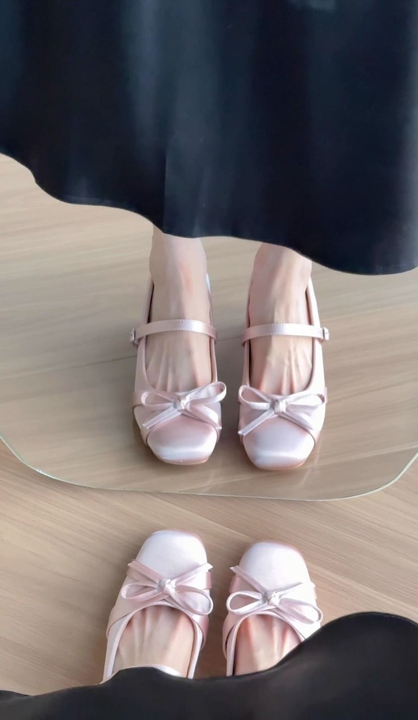 7cm Internal Height Increase Satin Bow Mary Jane Women's High-heeled 2026 New French Style Chunky Heel Single Shoes,_vogvips.com