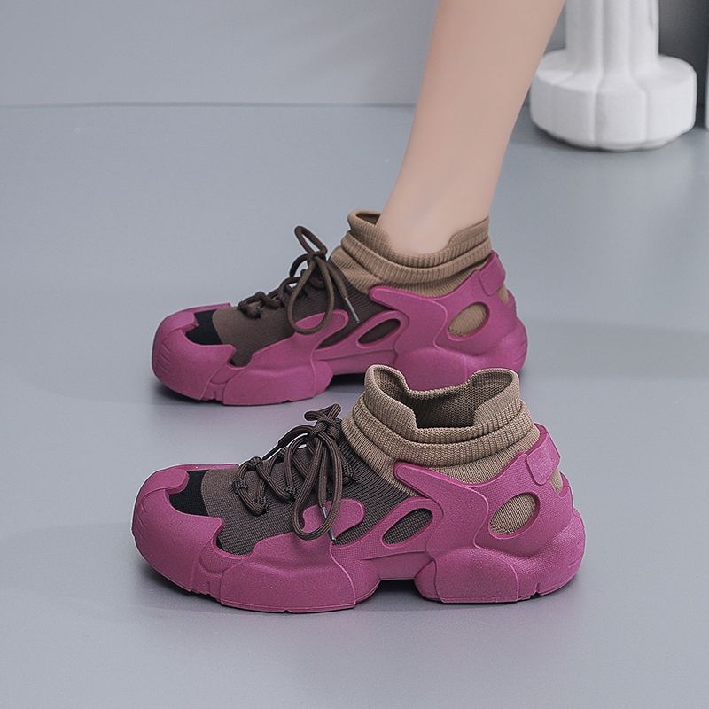 2025 New Versatile Trendy Casual Sports Running Soft Flat Non-Slip Socks Breathable Mesh Women's Shoes_vogvips.com
