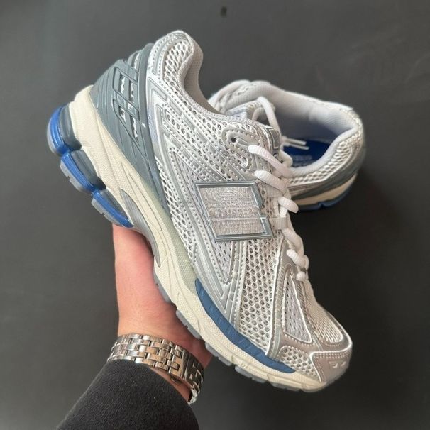Windproof Cushioned Sports Comfortable Shoes Running Shoes Casual Shoes Suitable For All Seasons Fashionable Simple Suitable For Daily Wear._vogvips.com