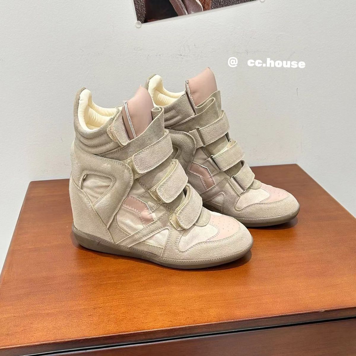 Women's High Top Flat Casual Shoes Color Block Round Toe Hidden Height Increase Velcro Sneakers Versatile_vogvips.com