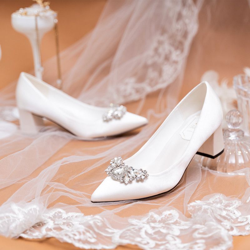 White Satin Maternity Friendly Wedding Shoes Rhinestone Embellished Chunky Heel Plus Size 42 43_vogvips.com