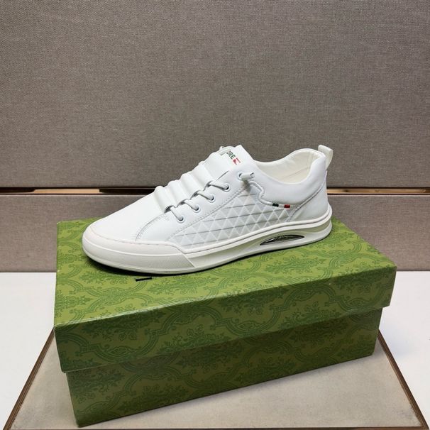 New Style 2025 Luxury Spring New Men's Sports Trendy Versatile Breathable Casual White Shoes_vogvips.com