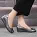 Mom's Leather Soft Sole Mid-Heel 2026 New Spring Versatile Loafers Flat Mid-Age Small Size Wedge Single Shoes For Women_vogvips.com