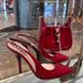 Elegant Patent Leather Stiletto Heels – Pointed-Toe Open-Back Sandals With Metallic Chain Detail_vogvips.com