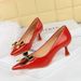 1961-K68 Fashion Pointed Thin Heeled Women's With Metal Bow, Patent Leather, Shiny Surface, Single Shoe, Shallow Mouth,_vogvips.com