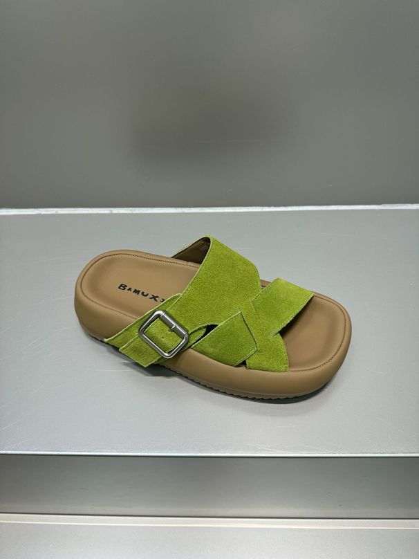 Bamuxiu Recommends Thick Women In Summer 2025. New Style For Outerwear. Soft Soled Slippers Provide A Comfortable_vogvips.com