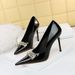 9283-K31 Banquet Women's Super Lacquer Leather Shallow Mouth Pointed Shining Water Diamond Decorative Single Shoes High_vogvips.com