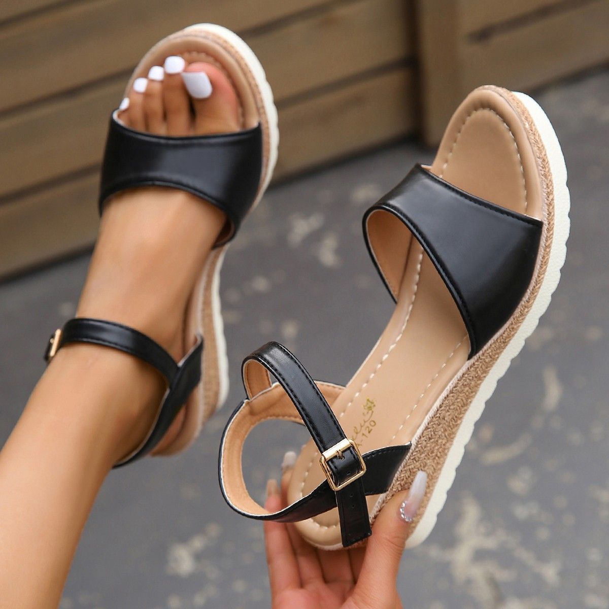 Women's Plus Size Wedge Sandals Peep Toe Buckle Fashionable Comfortable Platform Sandals Summer_vogvips.com