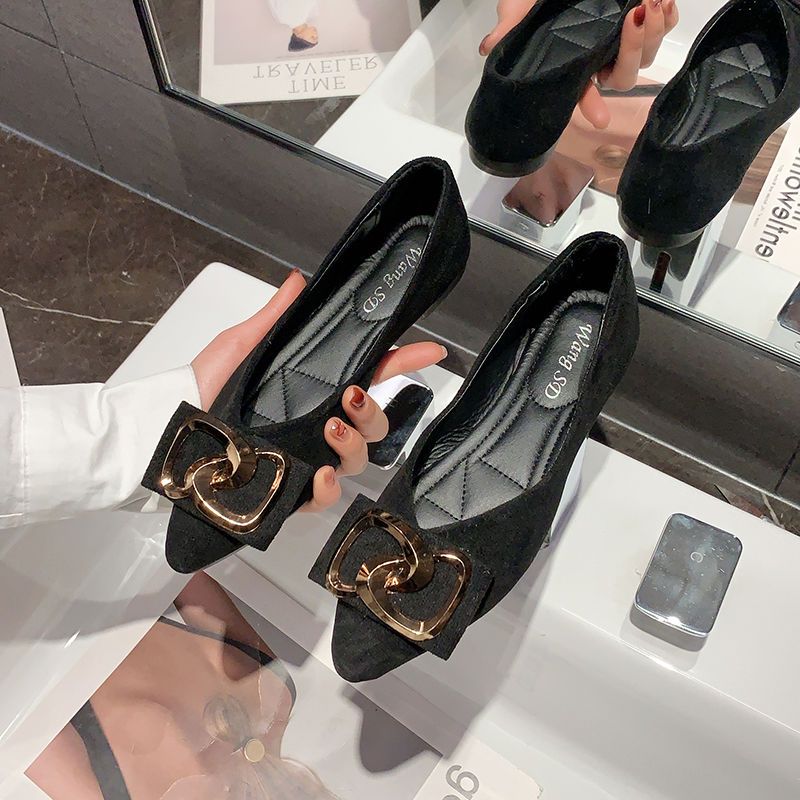 Flat Bottomed Bean Shoes Women In Spring New Popular And Versatile Korean Version Of Instagram Shallow Mouth_vogvips.com