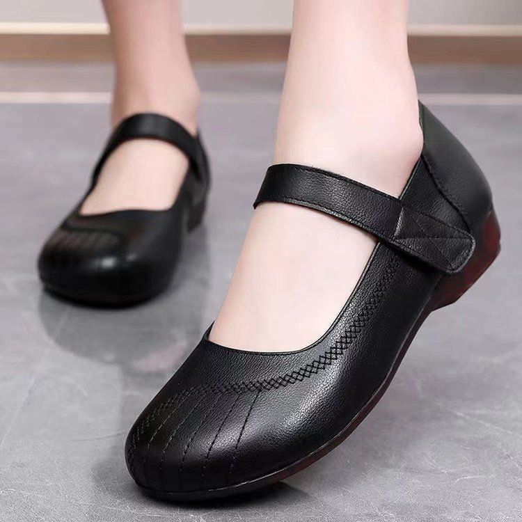 Single Shoes Beef Tendon Soft Sole Comfortable Non-slip Wear-resistant Flat Bottom Long Standing Not Tired Middle-aged Mother Shoes_vogvips.com