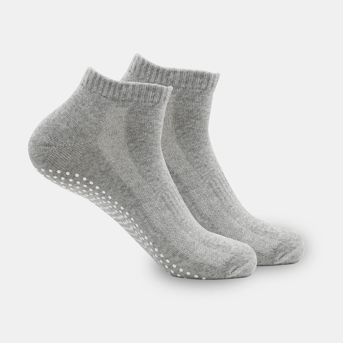 Black and white men's socks, dotted sports floor socks, sweat absorbent, breathable and non slip socks, trampoline socks and yoga socks_vogvips.com