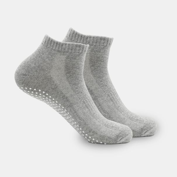 Black and white men's socks, dotted sports floor socks, sweat absorbent, breathable and non slip socks, trampoline socks and yoga socks_vogvips.com
