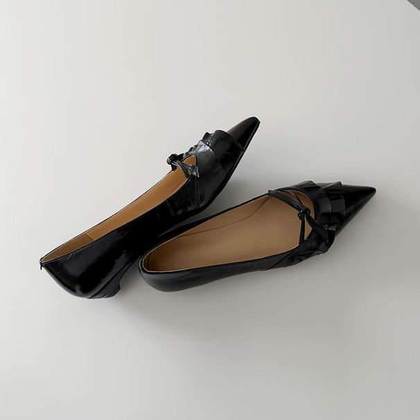 Sheepskin Version Design Niche Pointed Ruffled Shallow Mouth Genuine Leather Slip On Versatile Flat Shoes Single Shoes_vogvips.com