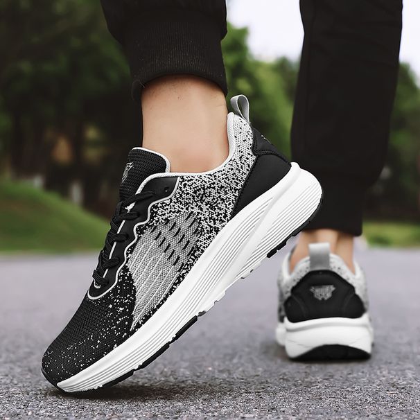 New Trendy And Casual Sports Breathable Thick Sole Soft Sole Large Head Sports Running Ultra Light Men's Shoes_vogvips.com