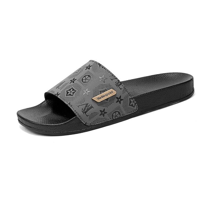 Designer Slippers 2025 New Men's Large One Piece Outdoor Flip Flops Couple Casual Outerwear Cross Border Hot Beach Shoes_vogvips.com