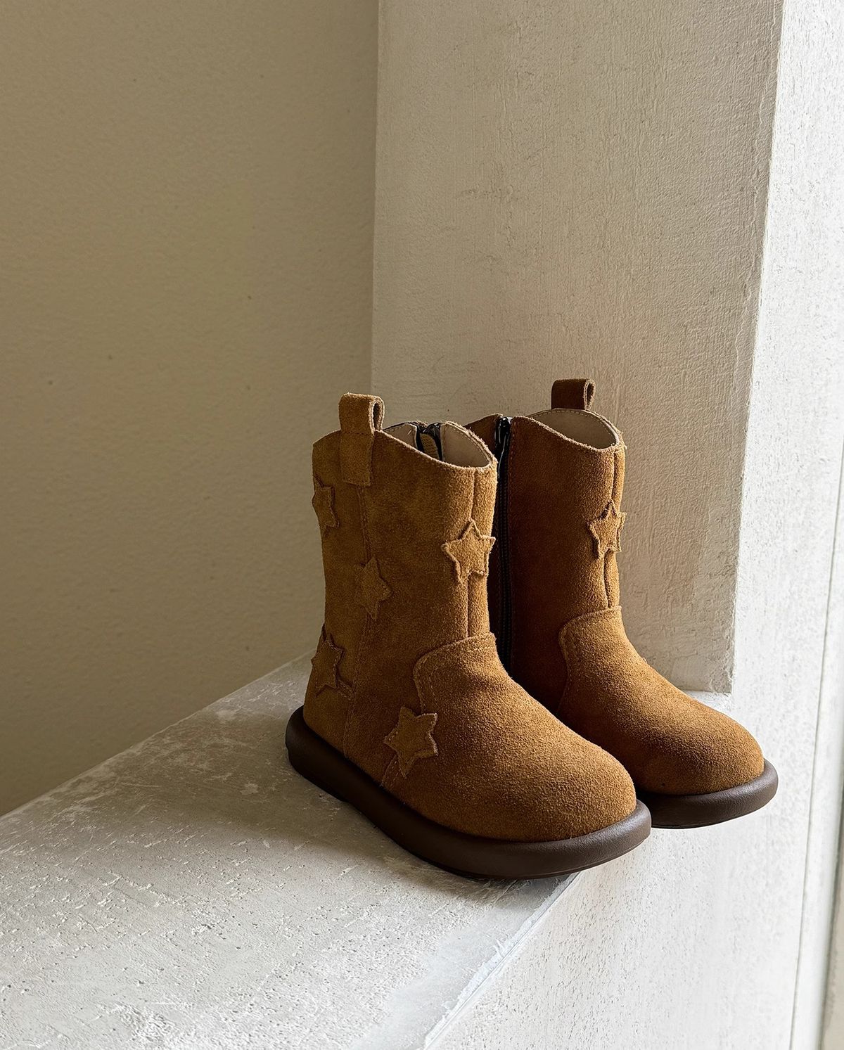 2026ss Martin Stylish Girls' Mid-Calf Autumn Winter Korean Version Children's Soft Leather Five-Pointed Star Single Melad Girls' Girls'_vogvips.com