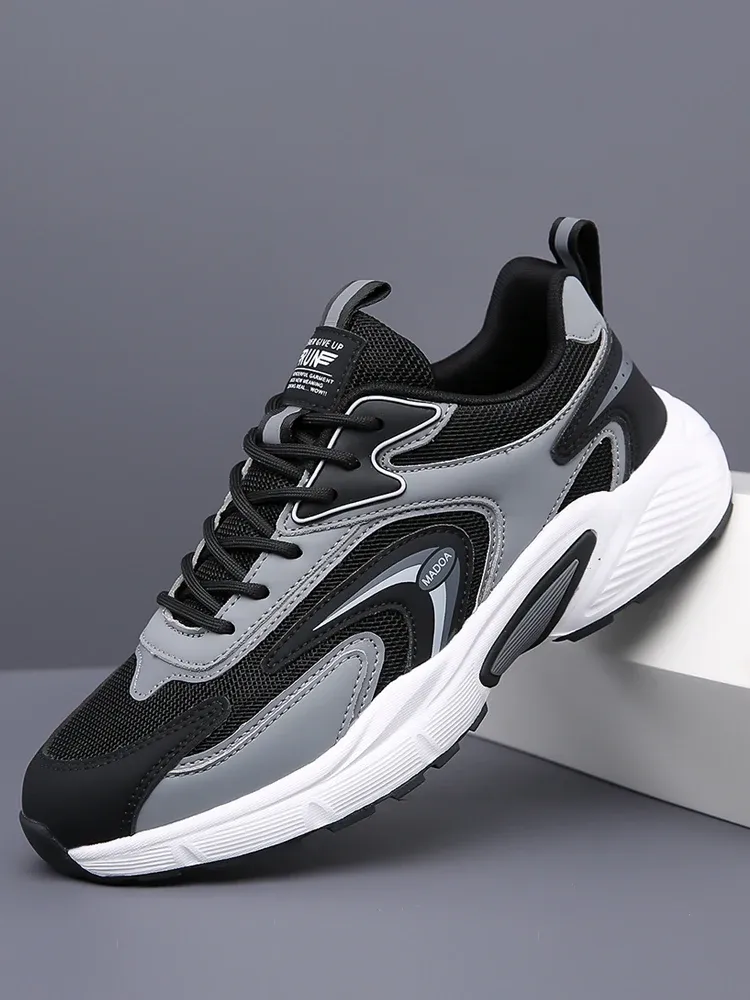 Breathable Casual Running Sneakers For Men Comfortable Walking Shoes Male Summer Sport Basketabll Men's Sneakers 2025_vogvips.com