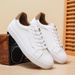 Summer New Men's White Low Top Sneakers Fashionable And Versatile Casual Shoes for Younger Men_vogvips.com