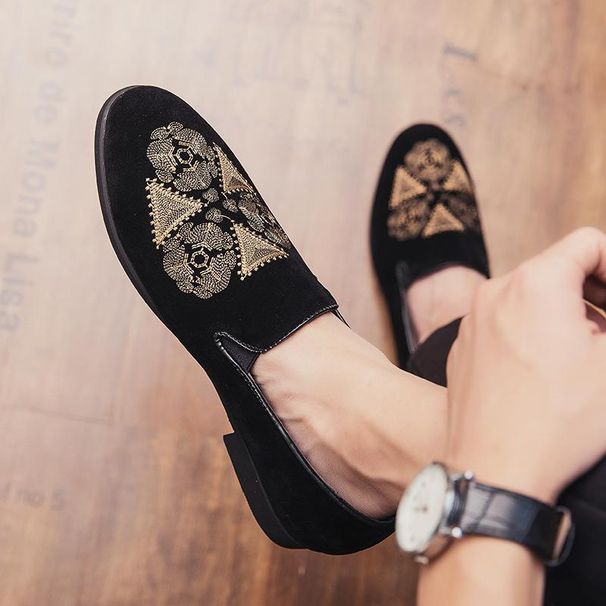 New Style Embroidered Polished Leather Shoes Casual Men's Shoes Large Size Leather Shoes_vogvips.com