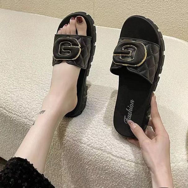 2026 Summer Fashion Versatile Premium Outdoor Soft Sole Slides Women Non Slip Wear Resistant Breathable Slippers Black_vogvips.com