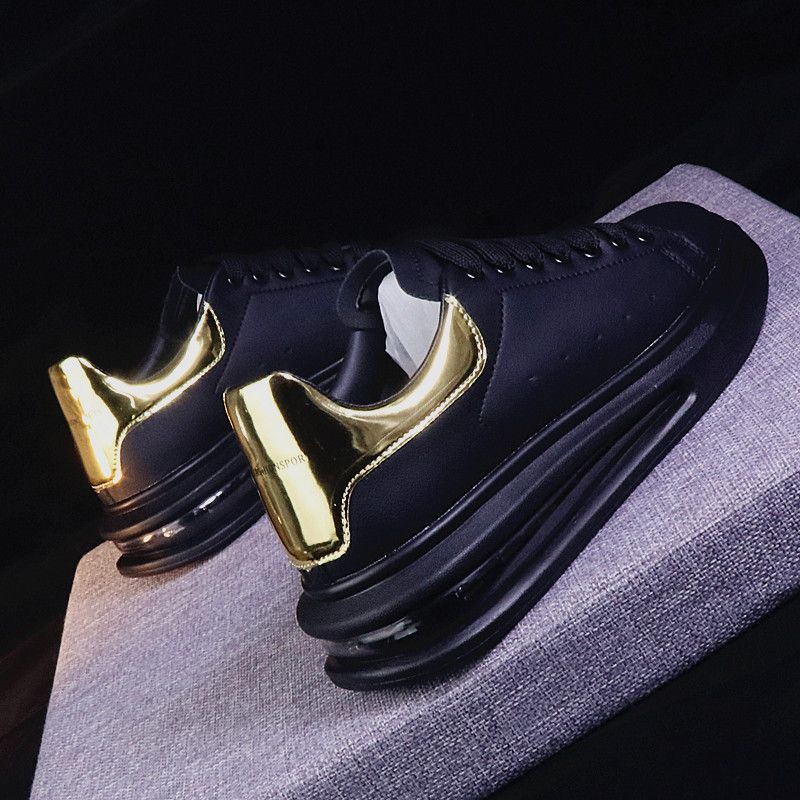 Red Tailed Small White Air Cushion 2025 New Women's Sports And Leisure Dad Shoes, Thick Soled Couple Shoes_vogvips.com