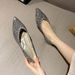 Weiwei Girls Flat Peas Shoes Soft Bottom Shallow Mouth Pointed Toe Rhinestone Sequins Large Size Women's Footwear 658 88_vogvips.com