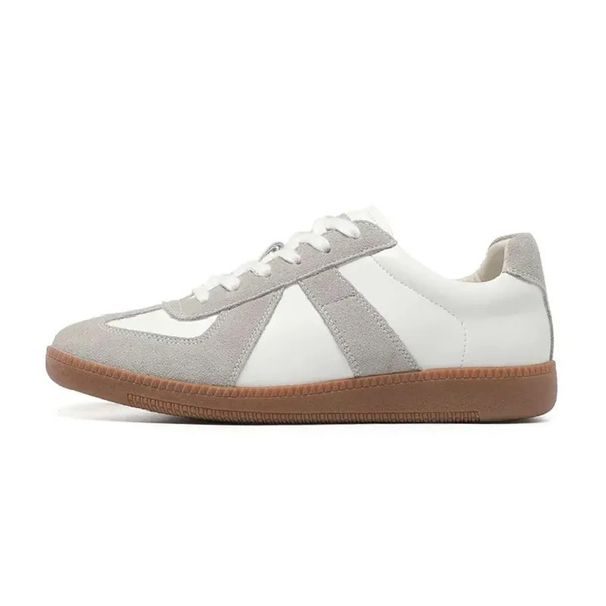 M6 German Training Original Label Versatile Lace Up Men's And Women's Casual Comfortable Flat Bottom Round Head White_vogvips.com