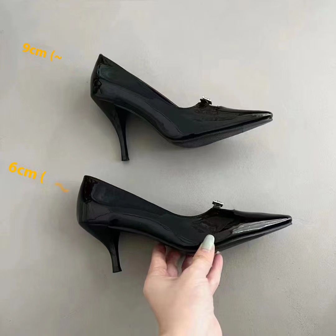 Pointed Toe Stiletto Patent Leather Rhinestone High Heels OL Commuter Women's Single Shoes_vogvips.com