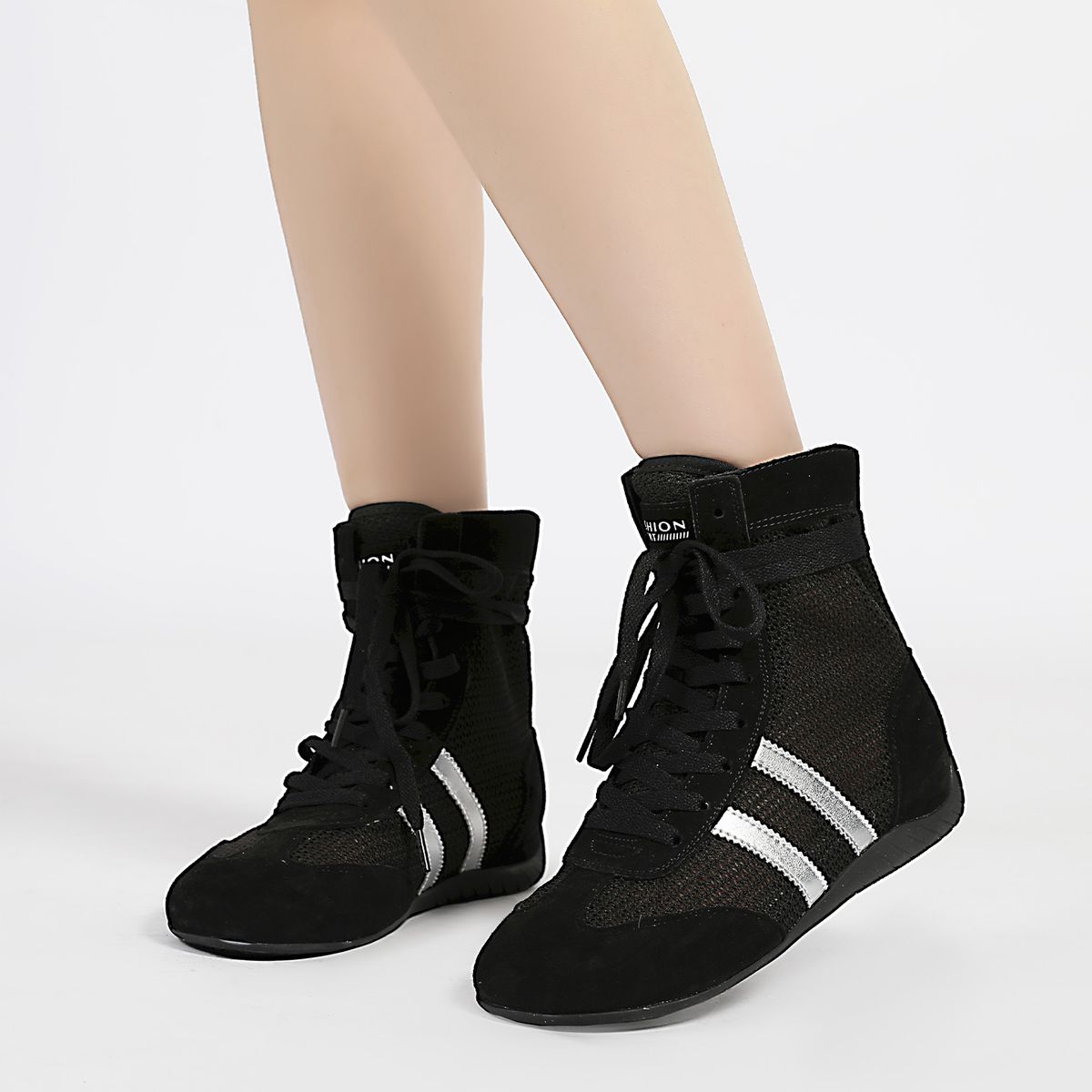 Women Boxing Boots Latex Insoles/Boxing Mesh Breathable Hollow Martin Boots 2025 New Style White Shoes_vogvips.com