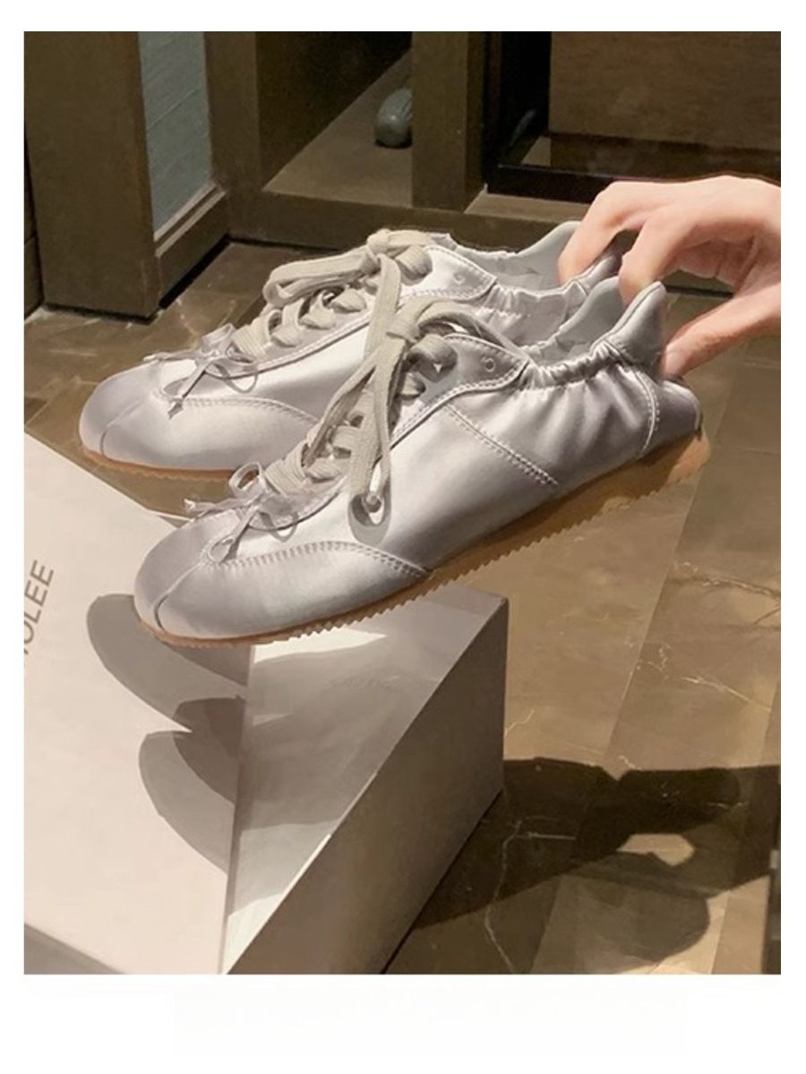 Wishing Girl Bowknot Ballet Training For Women 2025 Summer New Sports Casual Retro Silk Surface White Shoes_vogvips.com