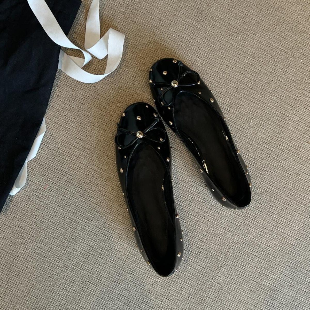 Chuyuji Rivet Fashion Shallow Flat For Women, French Bowknot Slip-On Versatile Evening Shoes_vogvips.com