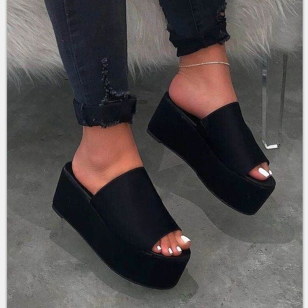 Women's Shoes Summer New Large Size Women's Shoes Style Camouflage Thick Bottom Platform Heel Sandals Women_vogvips.com