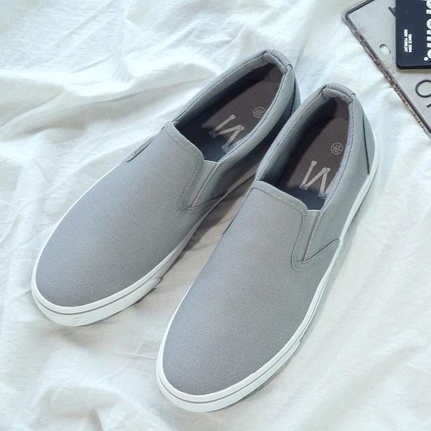 Fashion White Sneakers Men Casual Shoes Slip On Canvas Shoes Men Loafers Comfortable Vulcanized Shoes Mens Trainers Zapatos De Hombre_vogvips.com