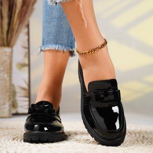 New Patent Leather Glossy Tassel Mid Heel Vintage Loafers Plus Size Fashion Casual Single Shoes_vogvips.com