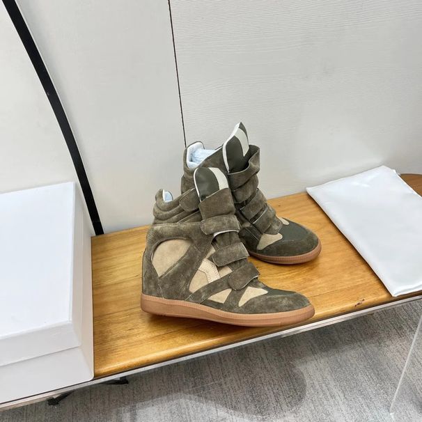 In-Stock New Cross-Border Exclusive High-Quality Foreign Trade European And American Street Celebrity Popular Style_vogvips.com