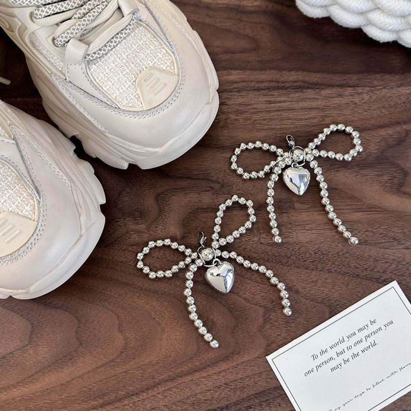 Ins Silver Bead Bow Heart Shoe Buckle Fashionable All Match Shoe Pendant Niche Shoelace Buckle Shoe Accessories_vogvips.com