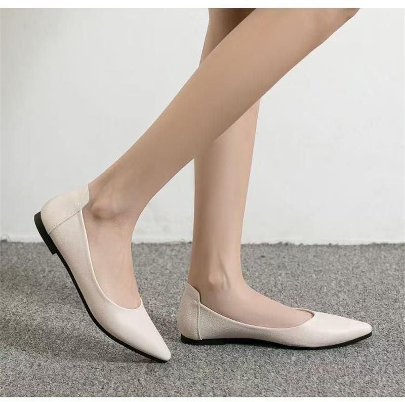 Soft Comfortable Flat Professional Women's Slip-on Black New Pointed-toe Soft-soled Work Shoes, Office Leather Shoes_vogvips.com