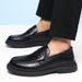 Men's Leather 2024 Hong Kong Business Casual Slip-on British Style Shoes With Textured Design Trendy Men's Loafers_vogvips.com