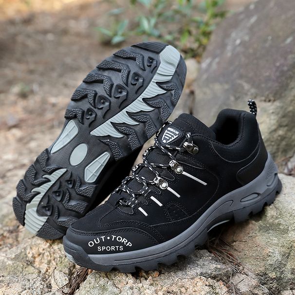 Outdoor Men Women In Autumn And Winter, Hiking For Couples, Oversized Shoes 9F4_vogvips.com