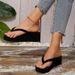 Summer Beach Seaside Korean Style Casual Slippers Women Thick Bottom Flip Flops Couple Outdoor Sandals 2024_vogvips.com